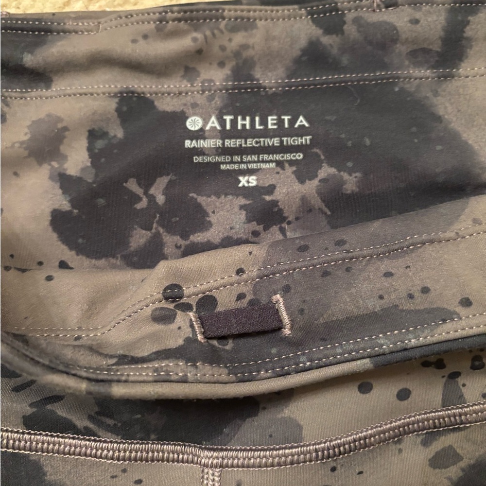 Athleta Ranier tights, reflective, XS - Picture 7 of 9